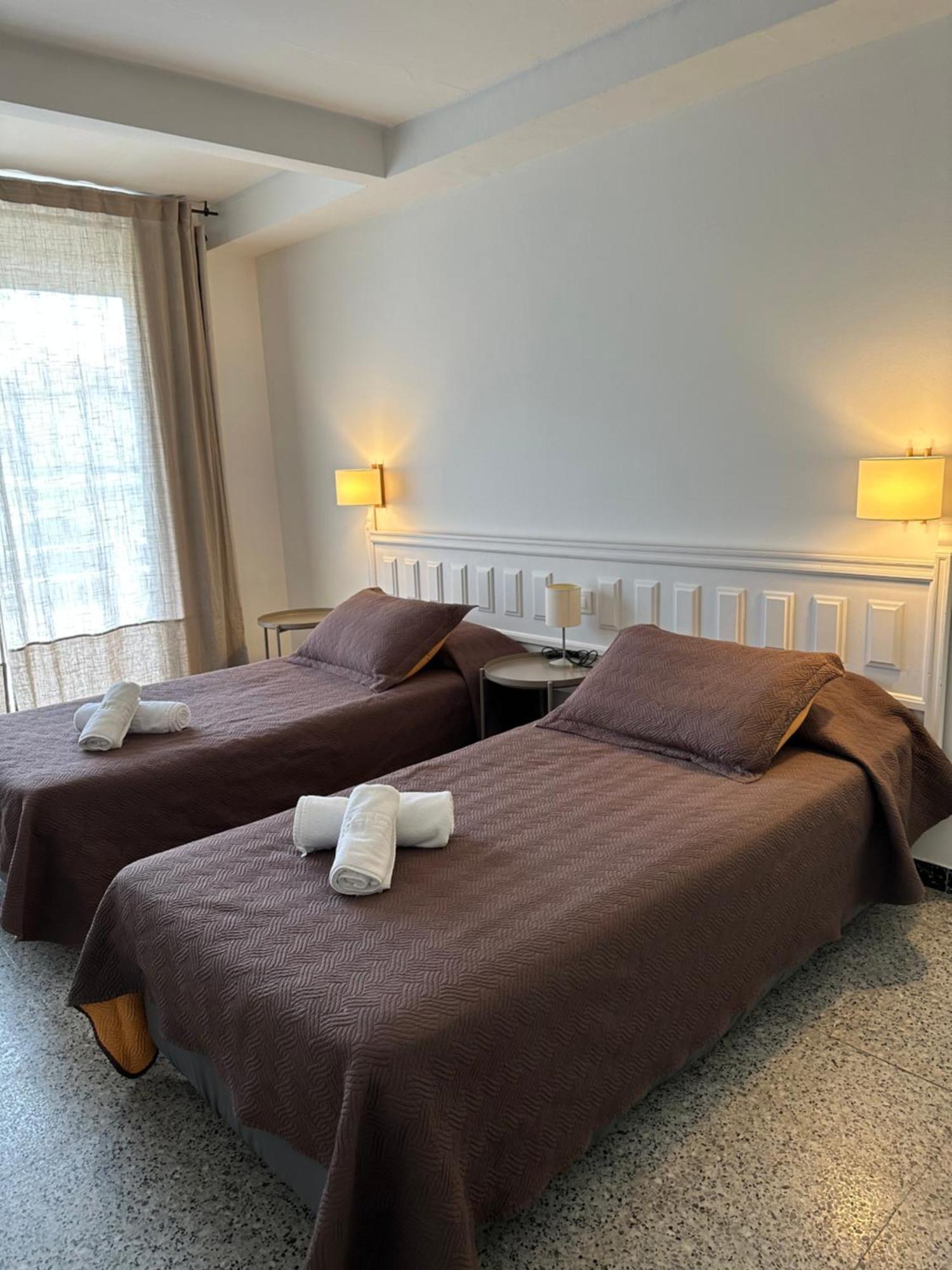 L'Illa Hotel ตอสซาเดมาร์ ภายนอก รูปภาพ